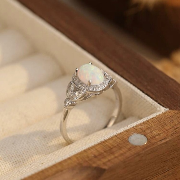 Opal Retro Vintage Style Sterling Silver Halo Ring for Women - Picture 2 of 4